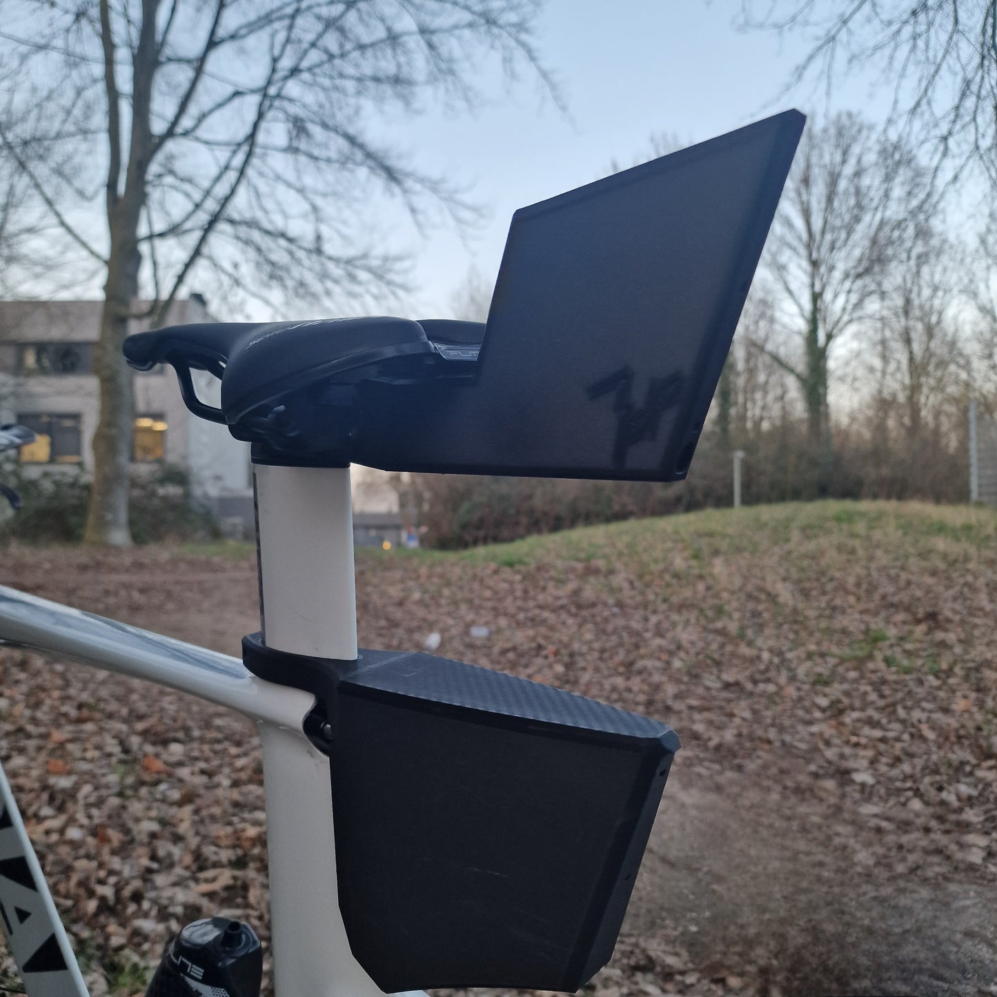 BTS Bottle Cage Holder | Universal saddle mount (Angled, Straight, Direct) | Aero Saddle Bottle Mount | Tri Bike Hydration System